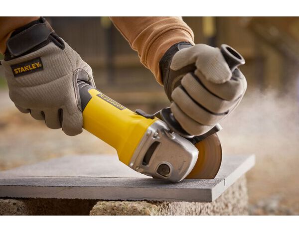 Meuleuse d'angle filaire 1100 W  D.125 mm - FMEG225VS-QS - Stanley Fatmax - Brico Dépôt