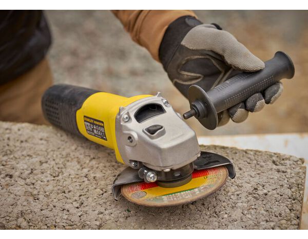 Meuleuse d'angle filaire 1100 W  D.125 mm - FMEG225VS-QS - Stanley Fatmax - Brico Dépôt