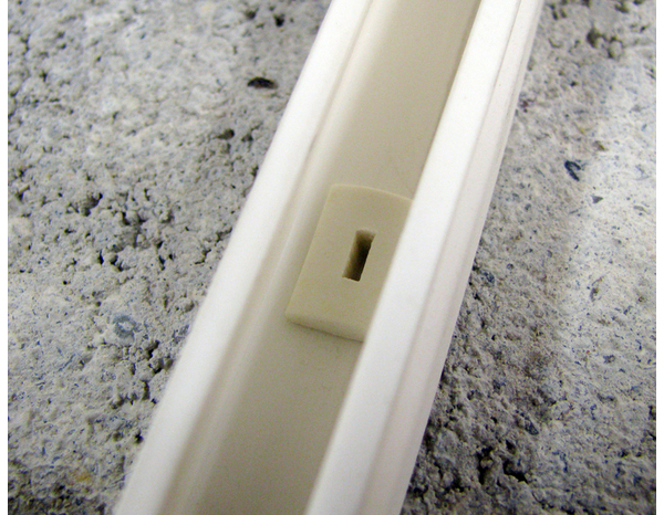 Sachet de 20 chevilles pour moulure FIXELEC - Brico Dépôt