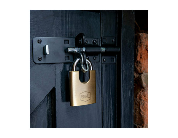 Cadenas laiton robuste avec anse acier trempé 6 cm pour portails et rangements - Brico Dépôt