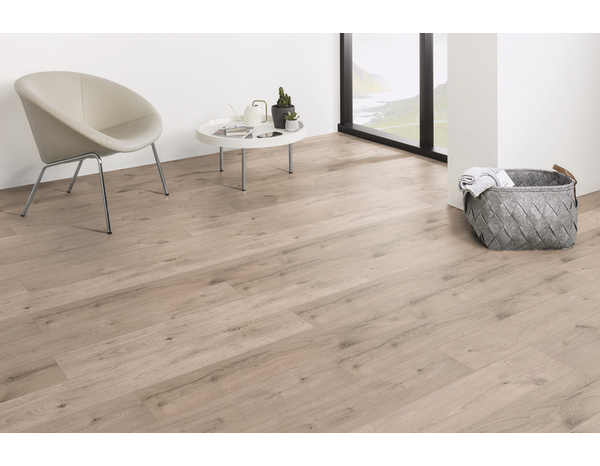 Sol stratifié à clipser AC4 chanfrein 4 faces FERRARE 1383 x 193 mm, Ep. 8+2 mm - Brico Dépôt