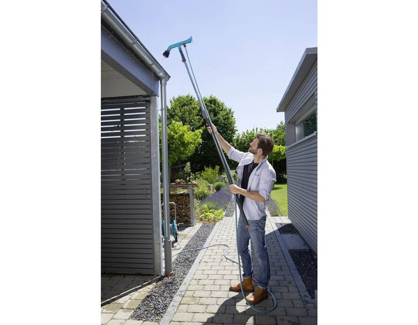 Nettoyeur de gouttière avec manche télescopique réglable système de frein intégré - Gardena - Brico Dépôt