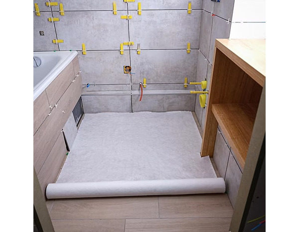 Bâche de protection auto-adhésive repositionnable imperméable 0,90 x 10 m - Brico Dépôt