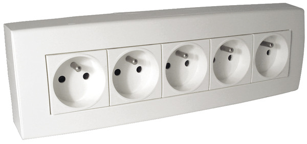 Bloc 5 prises avec terre silver - Brico Dépôt