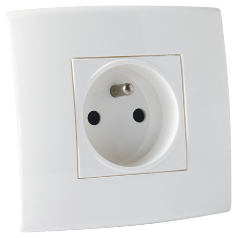 Lot 5 prises avec terre "Kobé" - Blanc - Brico Dépôt