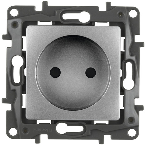 Prise avec terre argent - Legrand - Brico Dépôt