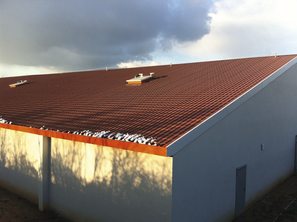 Tôle en acier galvanisé imitation tuile rouge - L. 300 x l. 110 cm - Brico Dépôt