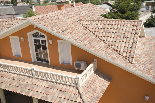 Tuile TAMARIS hispania Ép. 73 mm - La Escandella - Brico Dépôt