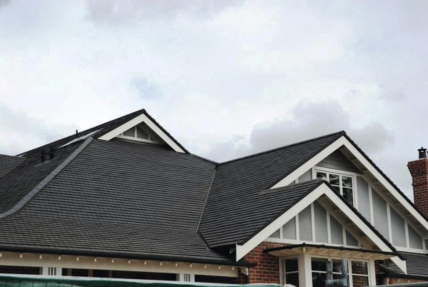 Tuile Visum russet Ép. 35 mm - 280 x 470 x 35 mm - Brico Dépôt