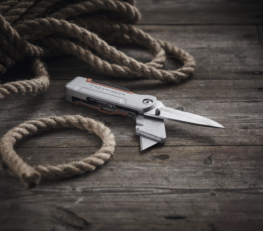 Couteau rétractable + 2 lames - MAGNUSSON - Brico Dépôt