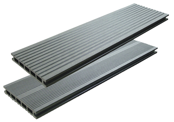 Lame de terrasse composite grise "Oder" L. 2,20 m x l. 14,5 cm x Ép. 21 mm - Marque BLOOMA - Brico Dépôt