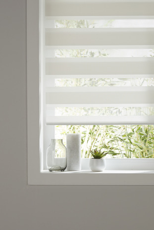 Store enrouleur jour/nuit polyester zébré blanc l. 120 X H. 180 cm - Colours - Brico Dépôt