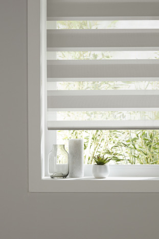 Store enrouleur jour/nuit polyester zébré blanc - l. 120 X H. 180 cm - Colours - Brico Dépôt