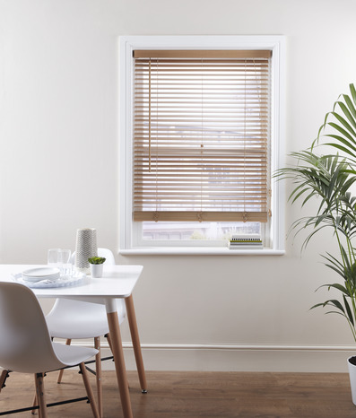 Store vénitien bois finition chêne clair l. 90 cm x h. 180 cm - GoodHome - Brico Dépôt