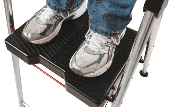 Tabouret escabeau pliant antidérapant 2 marches modèle 22493 - WERNER - Brico Dépôt