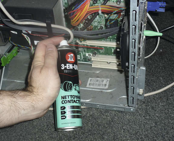 3-en-un technique nettoyant contacts 250 ml - 3-EN-UN - Brico Dépôt